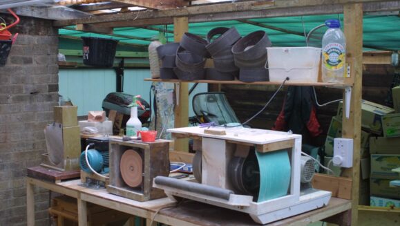 Cabachon machine and polishing area