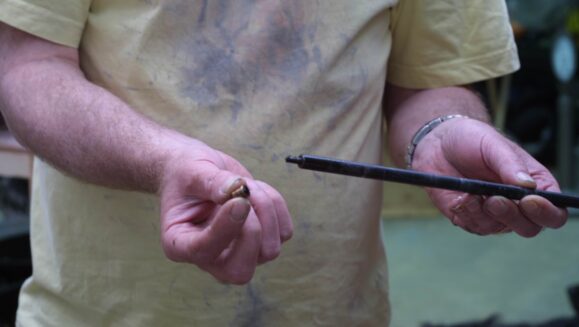 Pull the bearing from the shaft